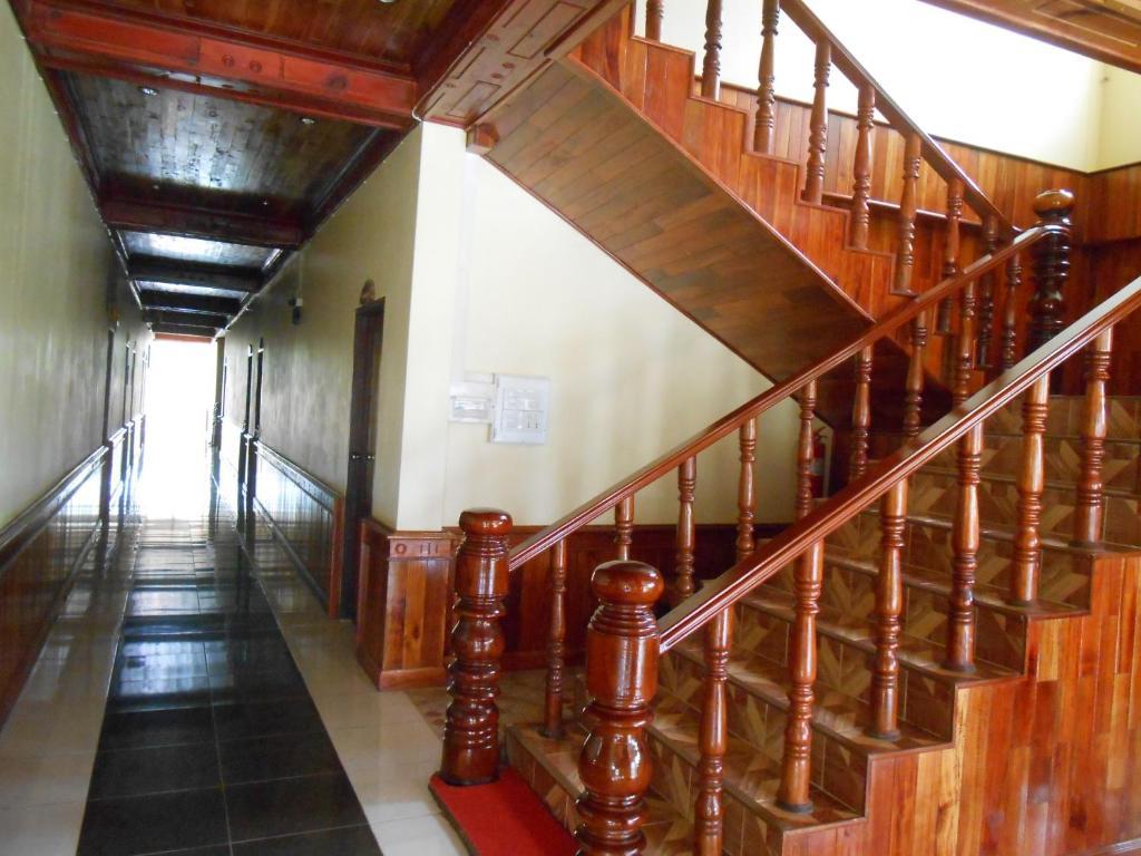 Khampaseuth Hotel Vang Vieng Zewnętrze zdjęcie