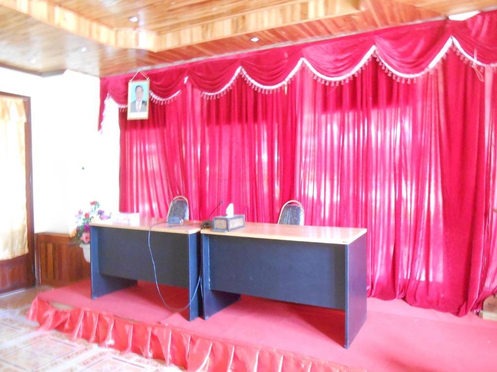 Khampaseuth Hotel Vang Vieng Zewnętrze zdjęcie
