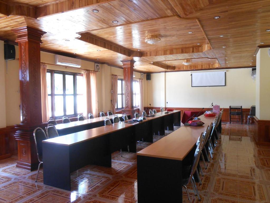 Khampaseuth Hotel Vang Vieng Zewnętrze zdjęcie