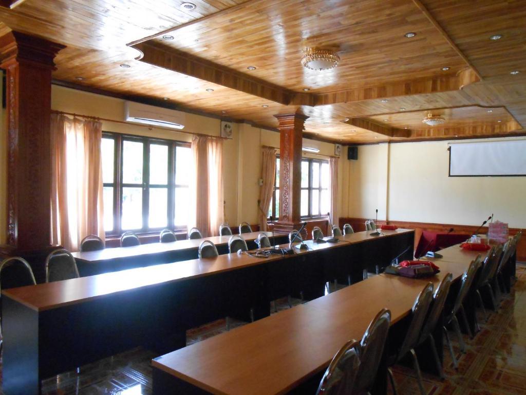 Khampaseuth Hotel Vang Vieng Zewnętrze zdjęcie